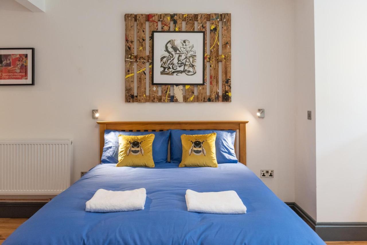 144 Lower Cheltenham Place Hotel Bristol Buitenkant foto